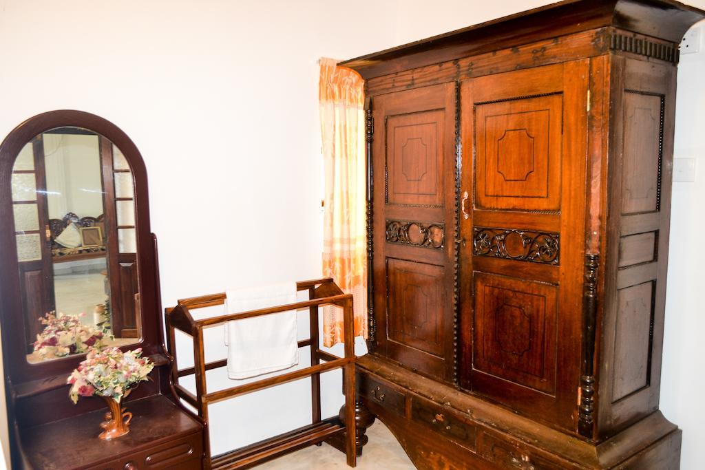 Grand Villa Hikkaduwa Zimmer foto
